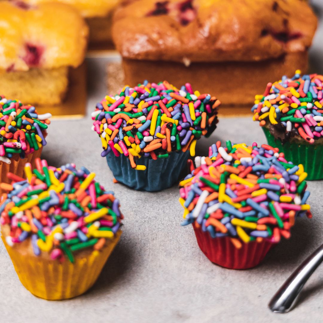 Mini Cupcakes Topped with Rainbow Sprinkles (8 Pack)